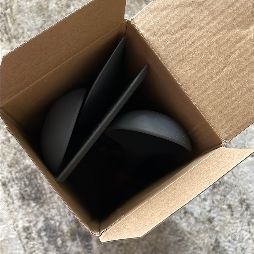 Sur La Table Black Serving Utensils for Elegant Dining - Picture 6 of 6